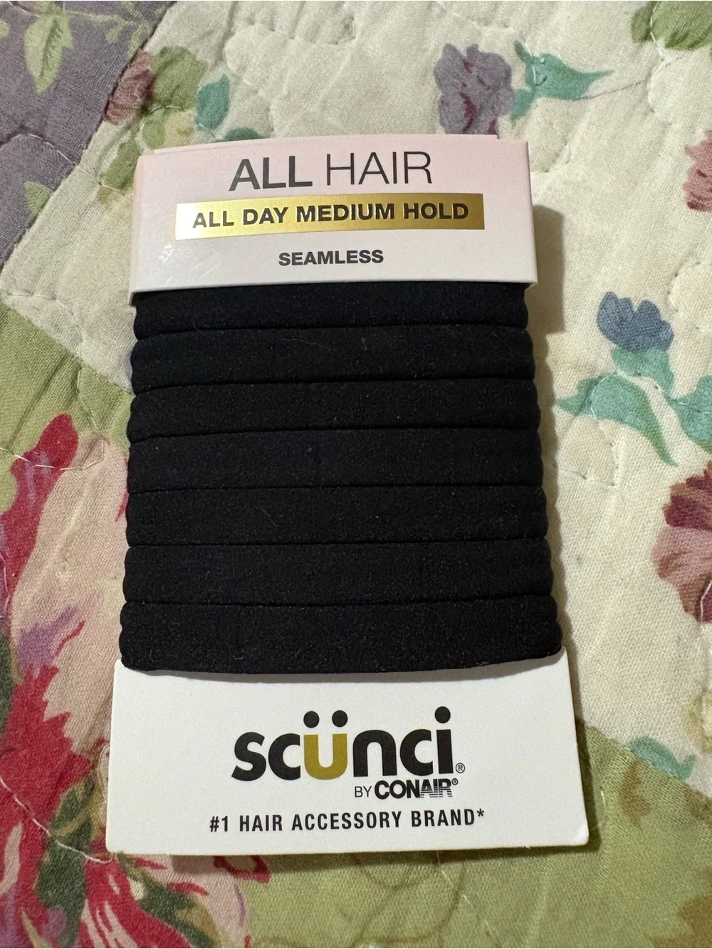 scünci Black Seamless Hair Ties - Medium Hold (8 Pack)